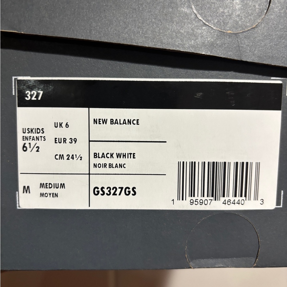 New Balance Youth 327 Black White Casual Running Shoe - GS327GS - Picture 13 of 14